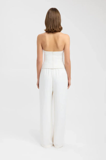 MISS MONDAY | DEEP CUT-OUT HALTERNECK