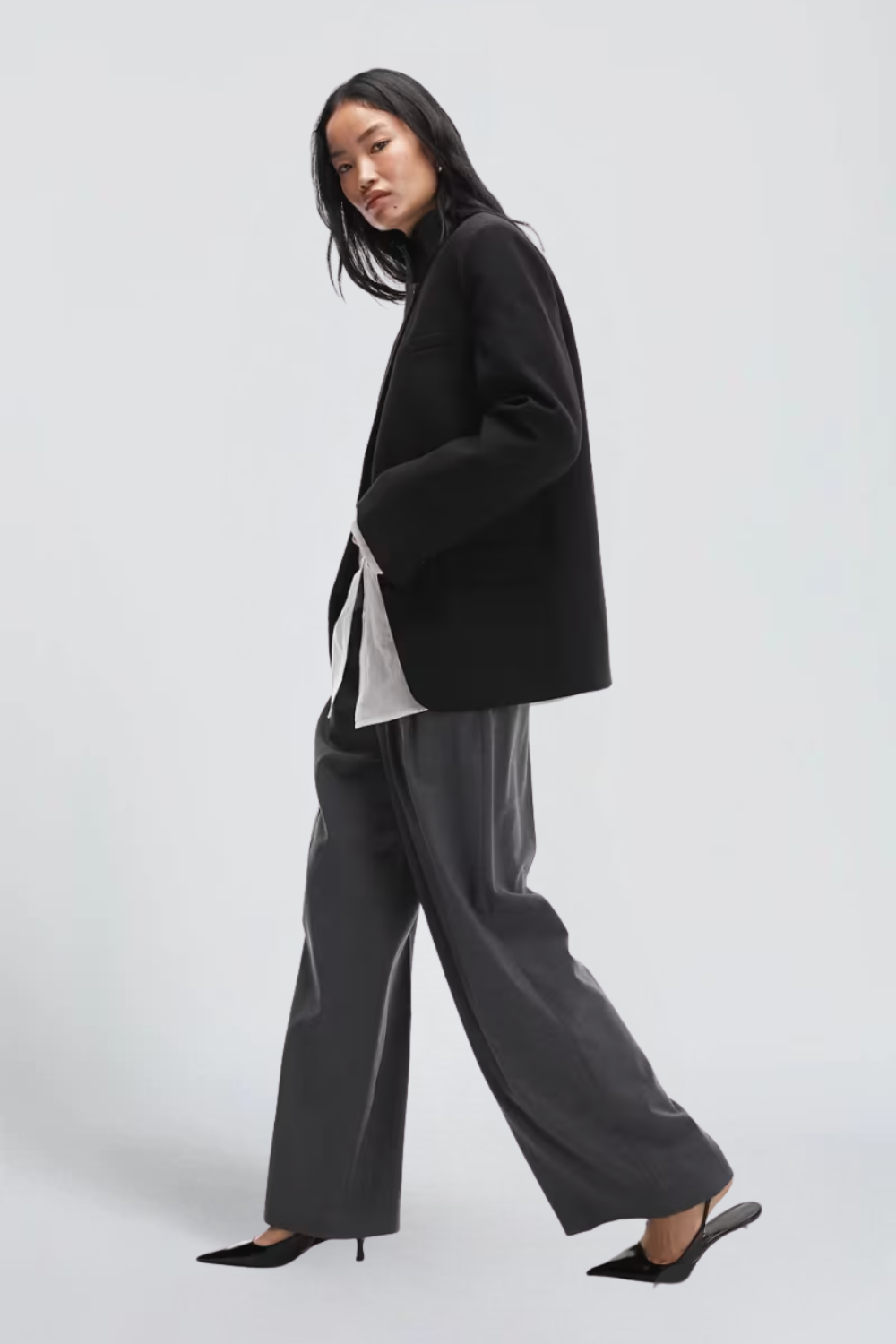 MISS MONDAY | DOUBLE-BREASTED BLAZER