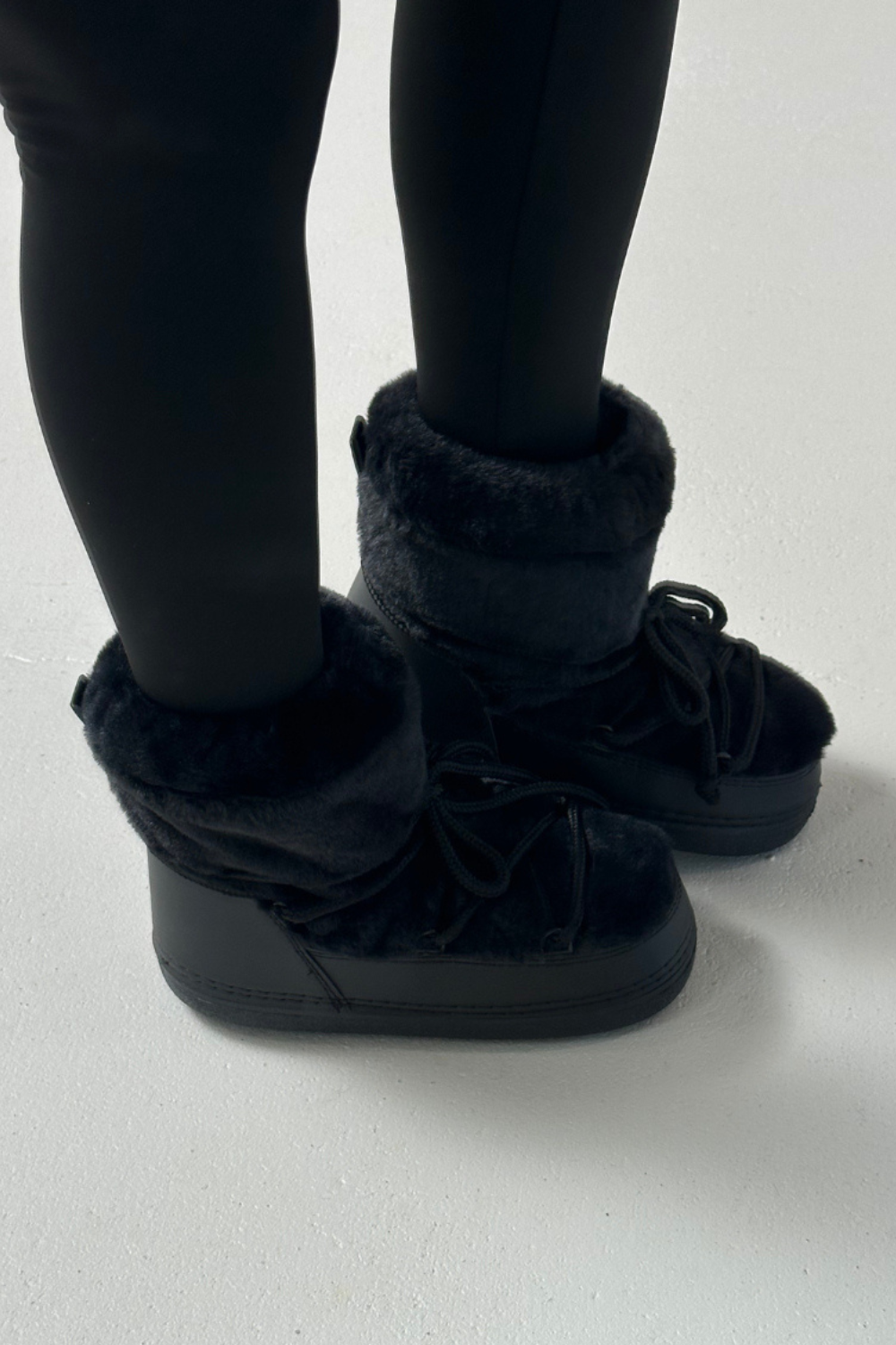 MISS MONDAY | BUTY SINDRA