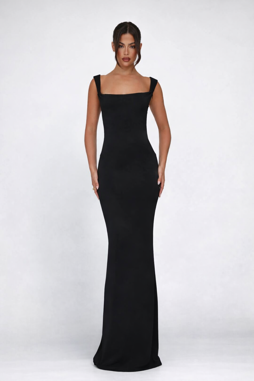 MISS MONDAY | BUTTERFLY MAXI DRESS