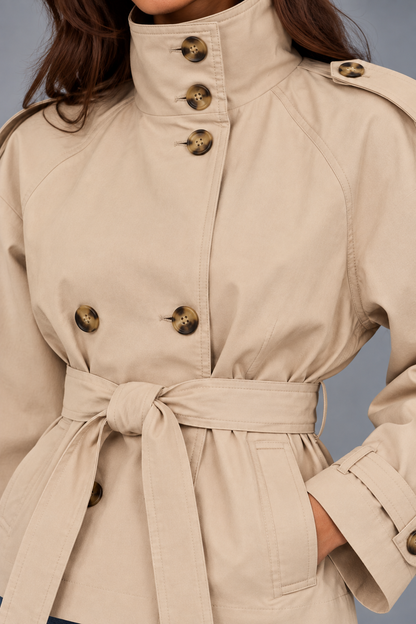 MISS MONDAY | TRENCH CORTO CON CINTURA