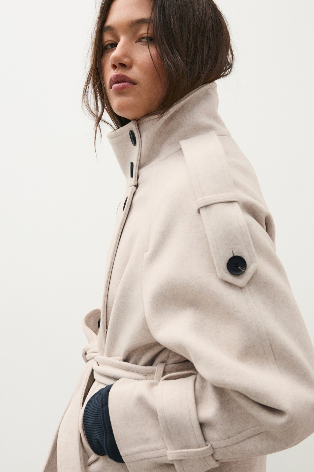 MISS MONDAY | KURZER TRENCHCOAT MERYL
