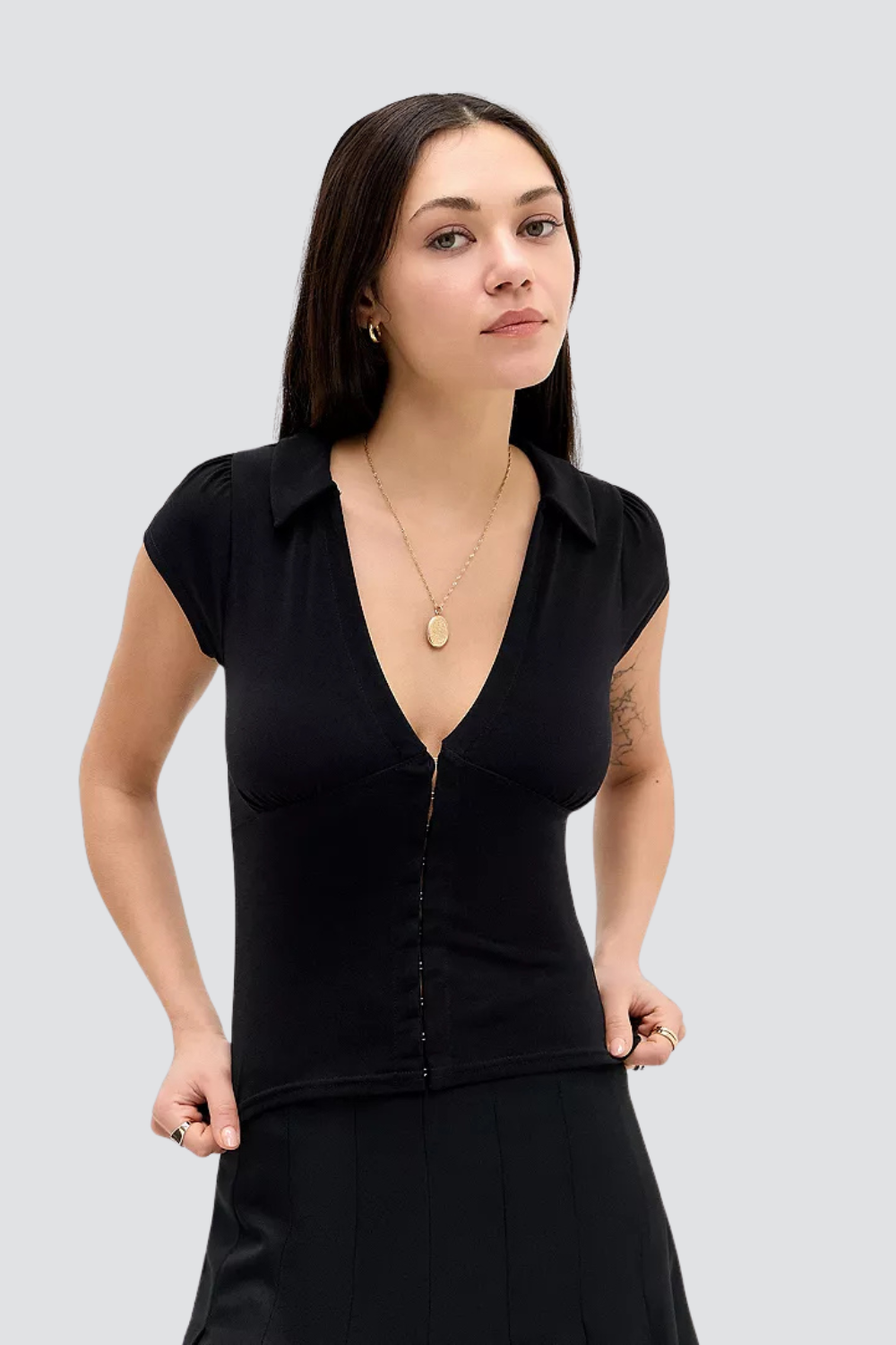 MISS MONDAY | HOOK & EYELET BUTTON-DOWN SHIRT