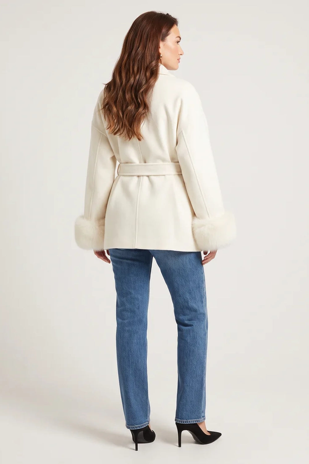 MISS MONDAY | NELLY GIACCA IN ECOPELLICCIA