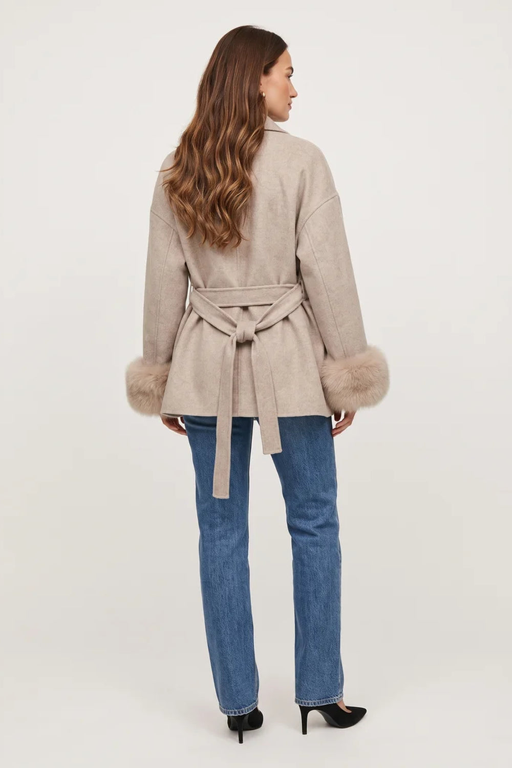 MISS MONDAY | NELLY GIACCA IN ECOPELLICCIA