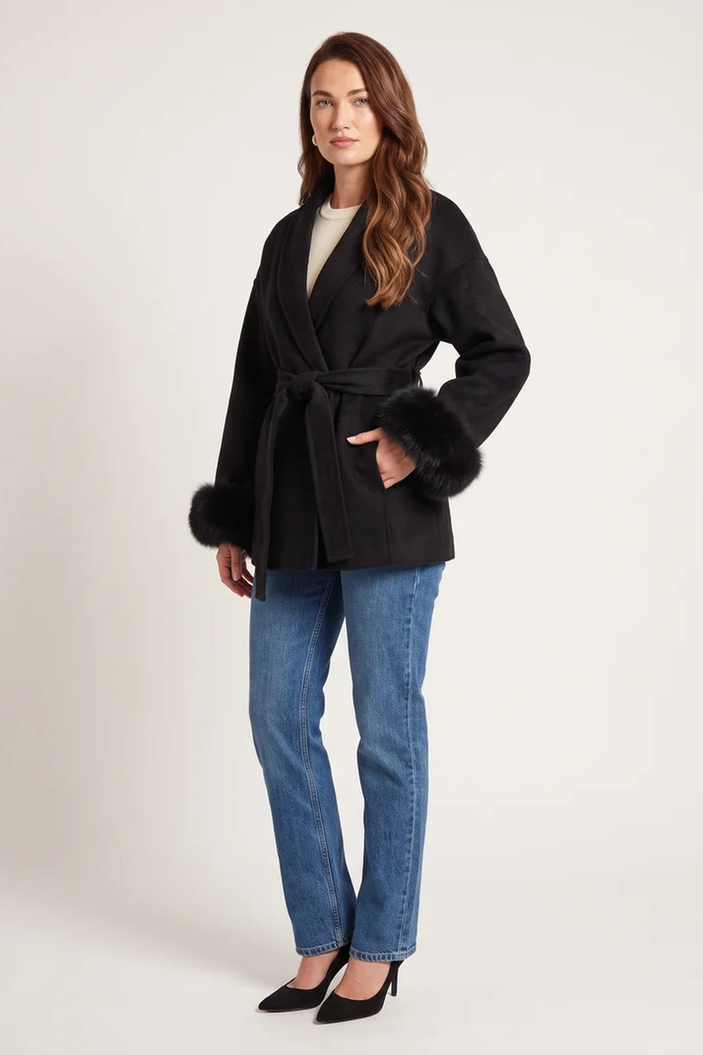 MISS MONDAY | NELLY GIACCA IN ECOPELLICCIA