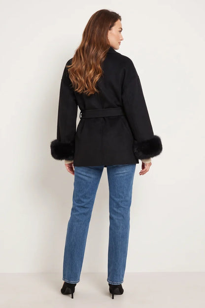 MISS MONDAY | NELLY GIACCA IN ECOPELLICCIA