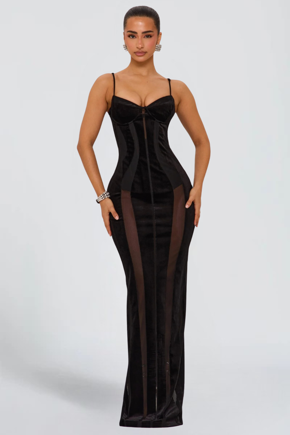 MISS MONDAY | MAXI ABITO SCANDAL